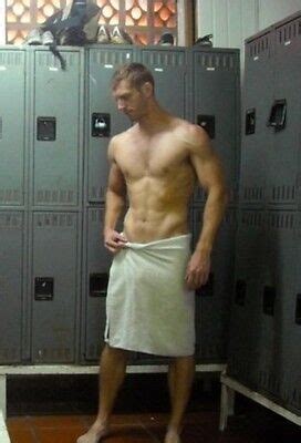 guys in locker room nude